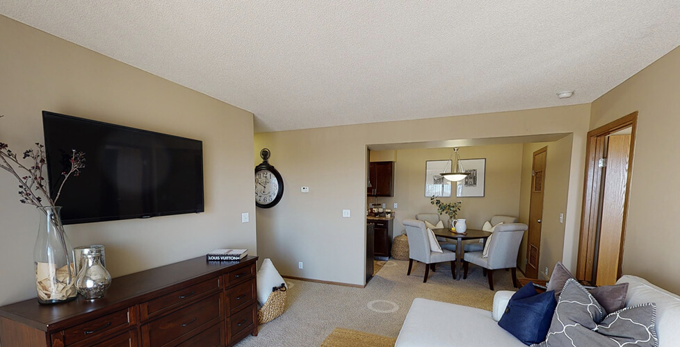 Glen Oaks By Broadmoor Apartments For Rent in Sioux City