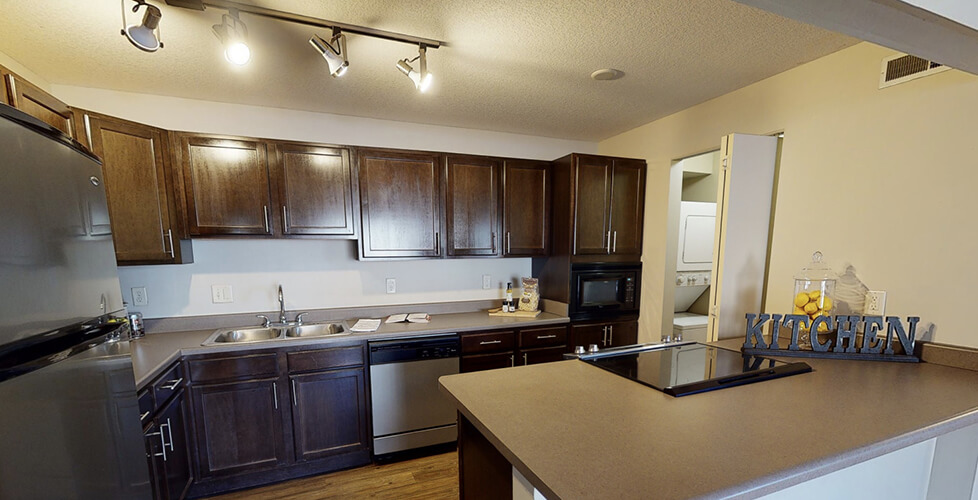 Glen Oaks By Broadmoor Apartments For Rent in Sioux City