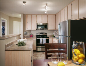 Highpointe community apartment kitchen