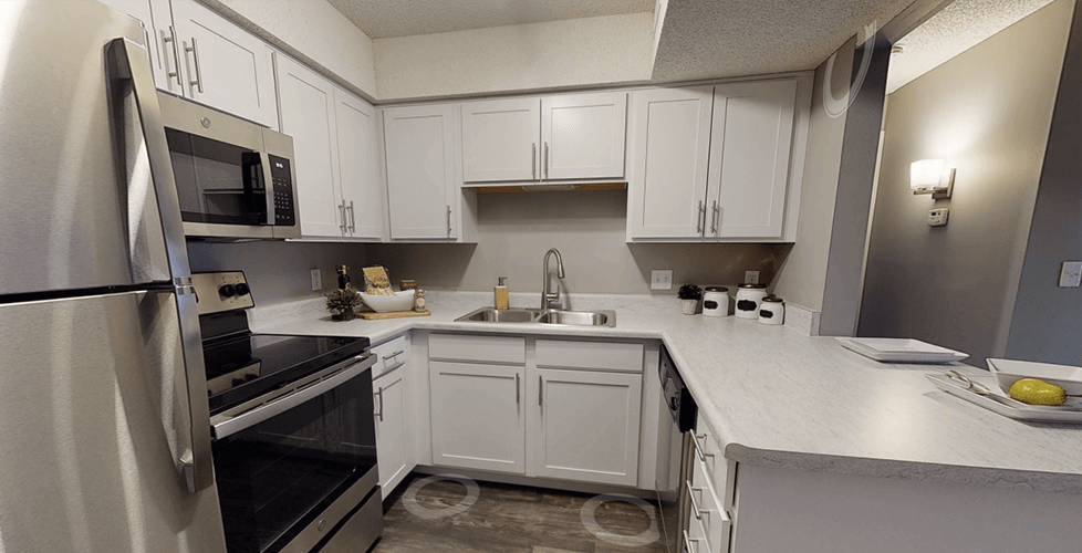 Enclave By Broadmoor Apartments For Rent in Omaha